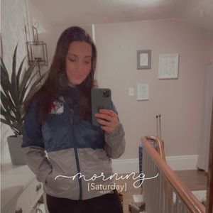 Meet your Posher, Deanna